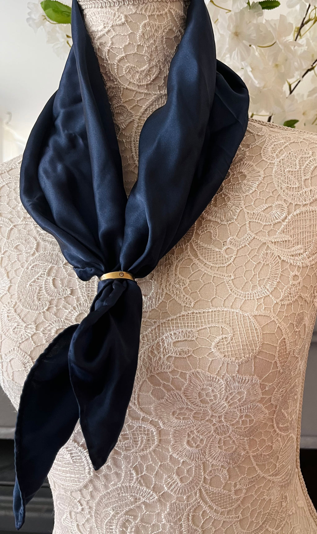 FOULARD 100% SOIE DE MURIER Bleu Nuit Absolu