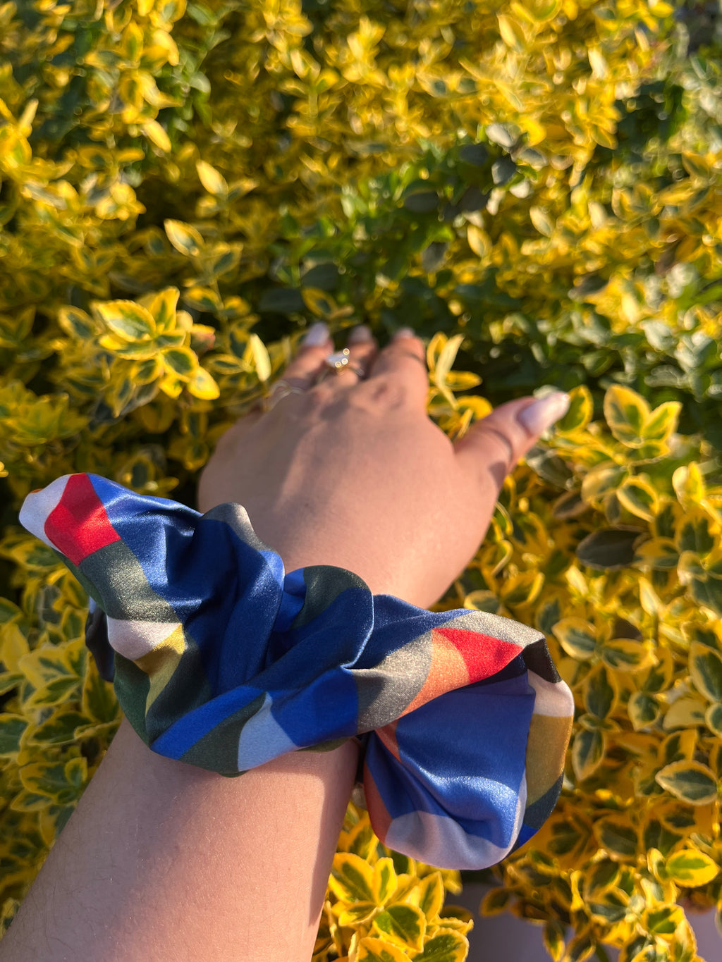 Chouchou 100% SOIE DE MURIER Éclat Saphir