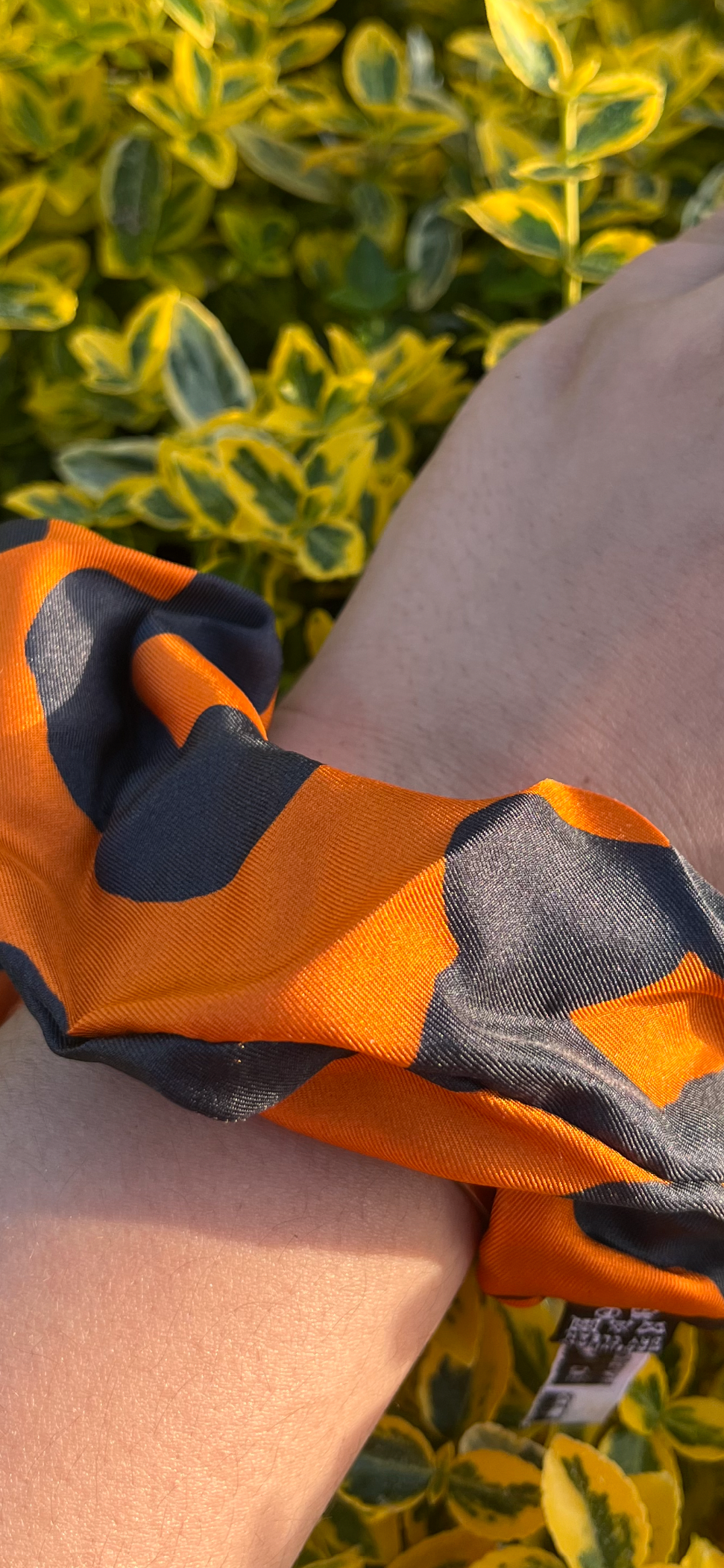 CHOUCHOU 100% SOIE DE MURIER Léopard d’Ambre